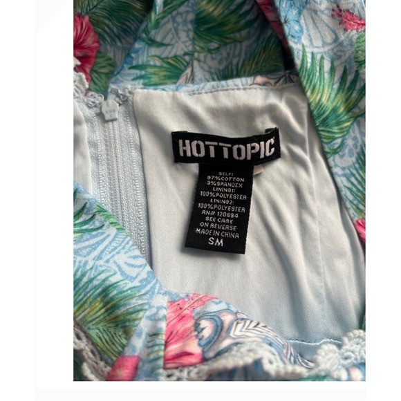Hot Topic Halter Dress Tiki Floral Print Rockabilly Pinup Dress Small - Picture 8 of 8
